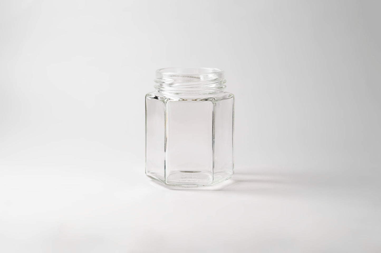 Borcan 196 ml Hexagonal