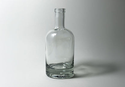 Sticlă 700 ml KHLOE